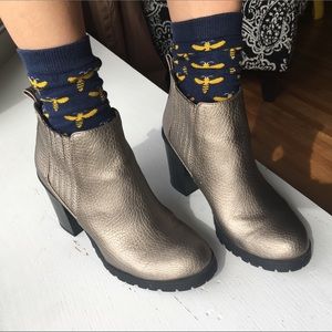 Gold metallic heeled ankle boot
